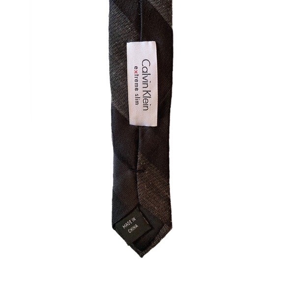Calvin Klein Slim Tie - Picture 2 of 4
